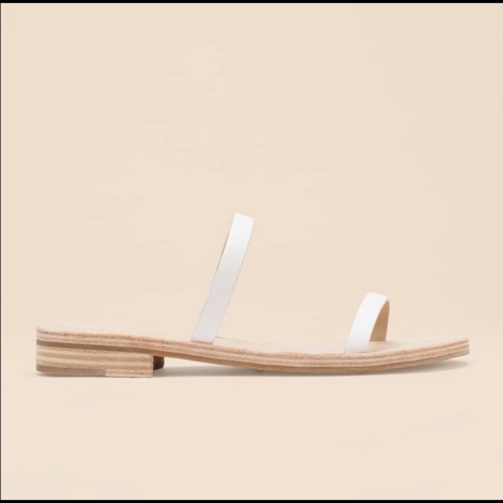 The Reformation Marion Flat (size 6)